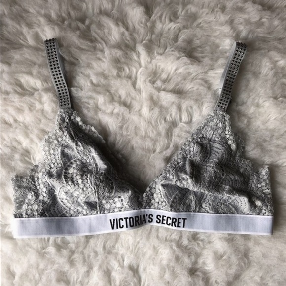 Victoria's Secret Other - Victoria’s Secret silver/grey lacy bralette